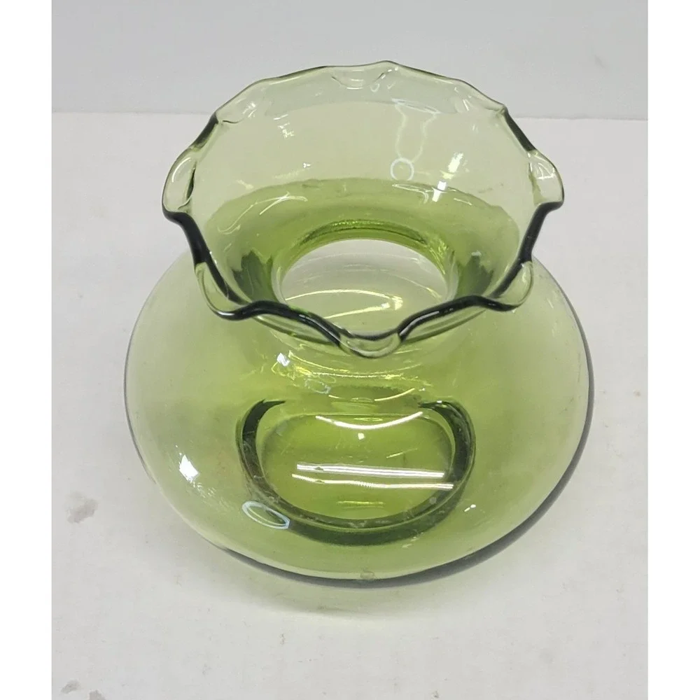 Vintage Green Glass Bud Vase‎ Ruffled Rim Squat Bulbous Mid Century Modern 4.5